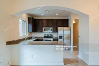 Photo #3: 6359725 Listing 