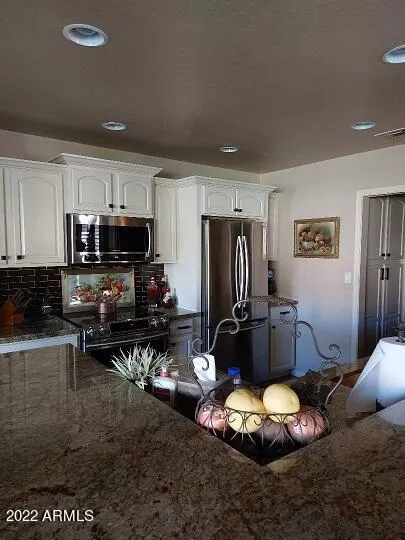 MLS: 6359735 Condo For Sale