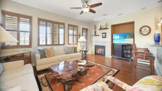 Photo #4: 6359746 Listing 