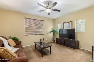 Photo #2: 6359835 Listing