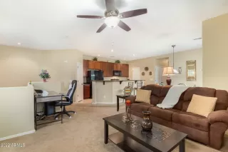 Photo #4: 6359835 Listing