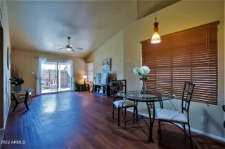 Photo #6: 6360119 Listing