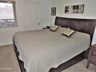 Photo #4: 6360133 Listing