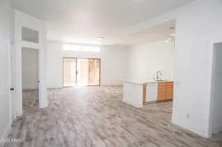 Photo #2: 6360138 Listing 