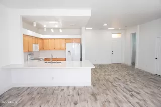 Photo #5: 6360138 Listing 