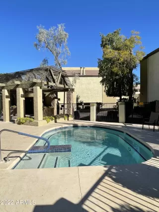 Photo #3: 6360258 Listing