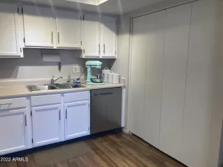 Photo #1: 6360383 Listing 