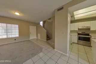 Photo #4: 6360401 Listing