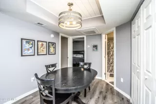 Photo #6: 6360855 Listing