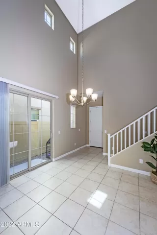 Photo #6: 6360857 Listing 