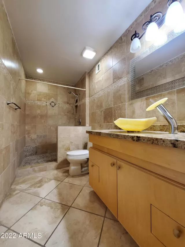 MLS: 6360915 Condo For Sale