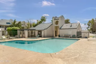 Photo #1: 6361115 Listing 