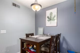 Photo #6: 6361320 Listing