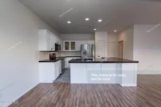 Photo #6: 6361681 Listing