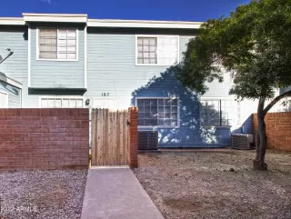 Photo #3: 6361871 Listing 