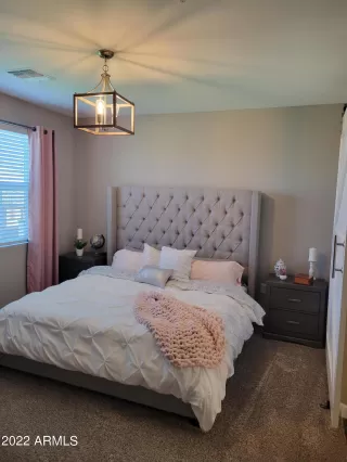 Photo #6: 6361892 Listing