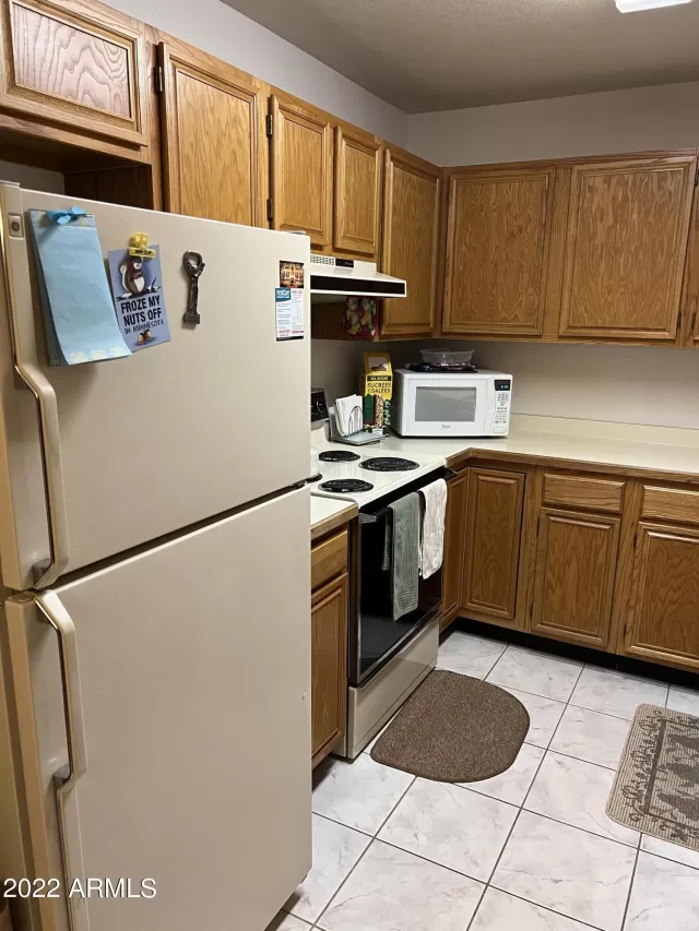 MLS: 6361929 Condo For Sale