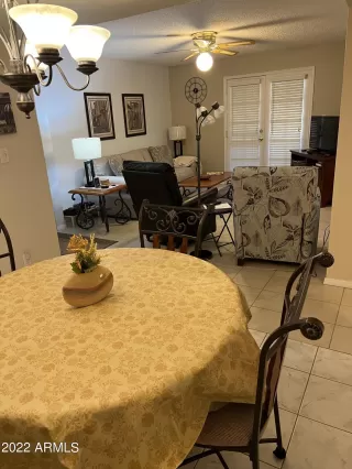 Photo #5: 6361929 Listing 