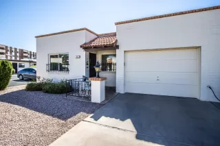 Photo #2: 6362026 Listing 