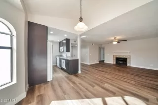 Photo #6: 6362298 Listing 