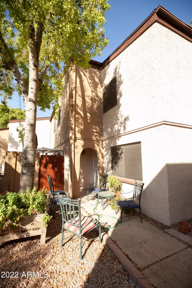 MLS: 6362636 Condo For Sale