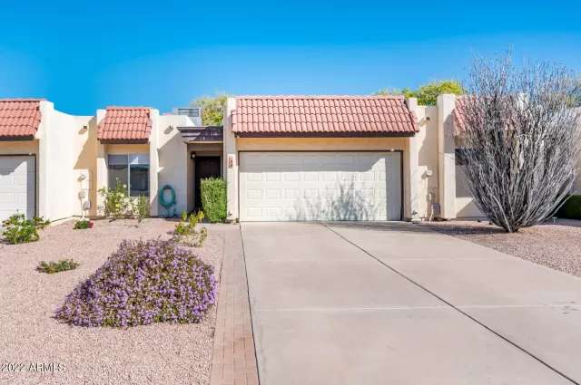 MLS: 6362927 Condo For Sale