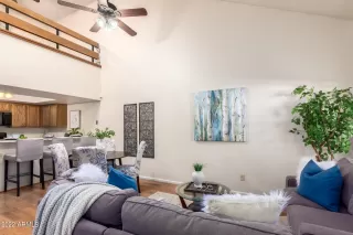 Photo #5: 6363133 Listing