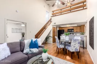 Photo #6: 6363133 Listing