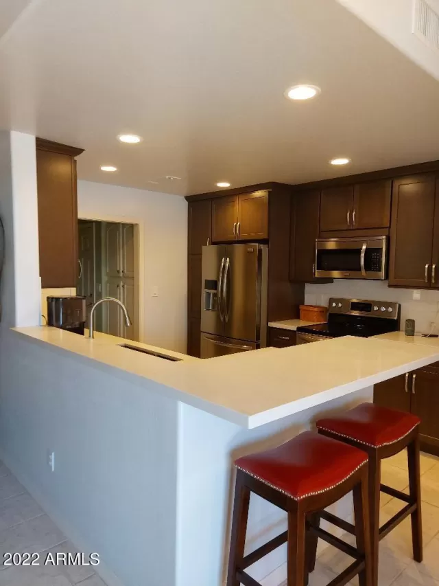 MLS: 6363541 Condo For Sale