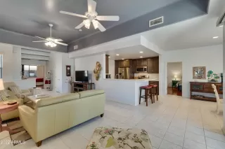 Photo #4: 6363541 Listing