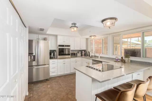 MLS: 6363684 Condo For Sale