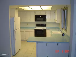 Photo #3: 6364100 Listing