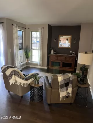 Photo #5: 6364355 Listing