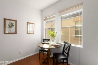 Photo #6: 6364432 Listing