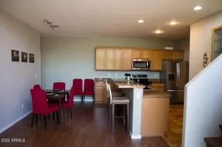 Photo #3: 6365169 Listing