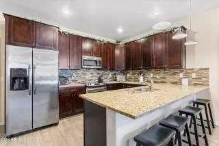 Photo #4: 6365260 Listing 