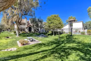 Photo #2: 6365400 Listing