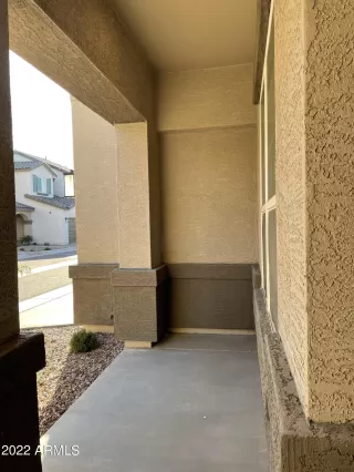 Photo #6: 6365411 Listing