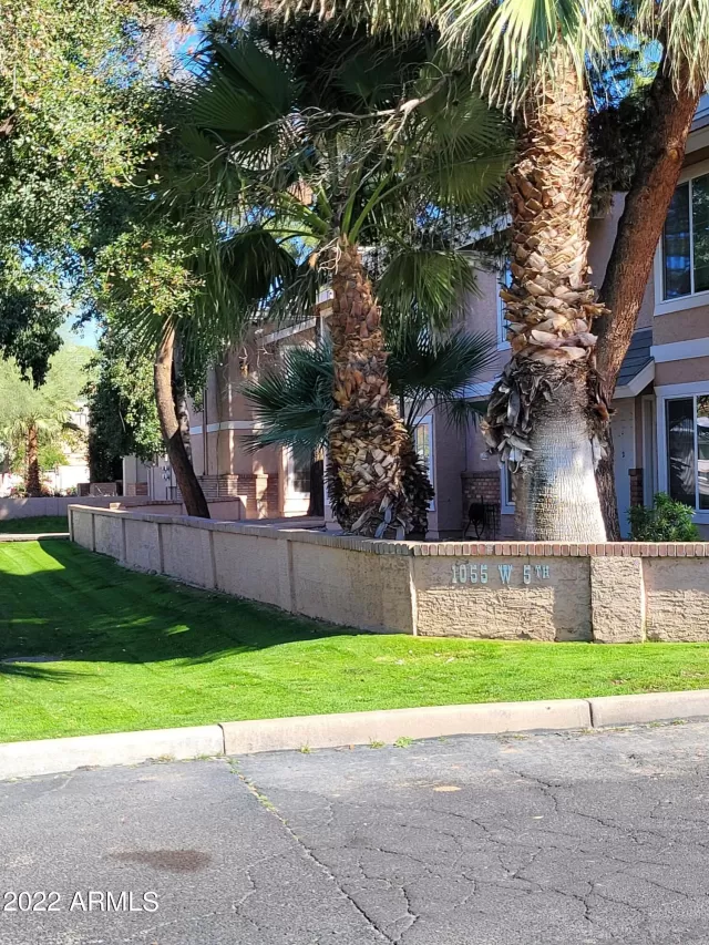 MLS: 6365742 Condo For Sale