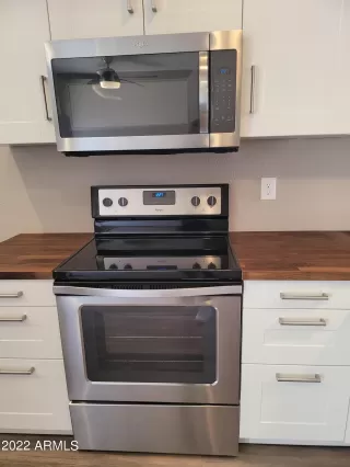 Photo #6: 6365742 Listing