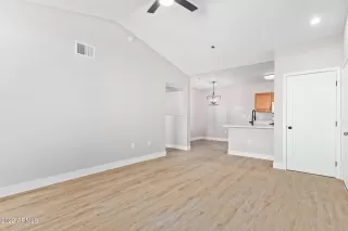 Photo #1: 6365767 Listing