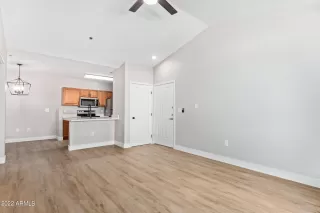 Photo #2: 6365767 Listing