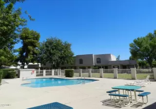 Photo #2: 6365850 Listing