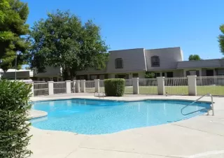 Photo #3: 6365850 Listing