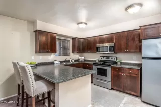 Photo #4: 6365856 Listing 