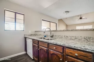 Photo #4: 6365905 Listing