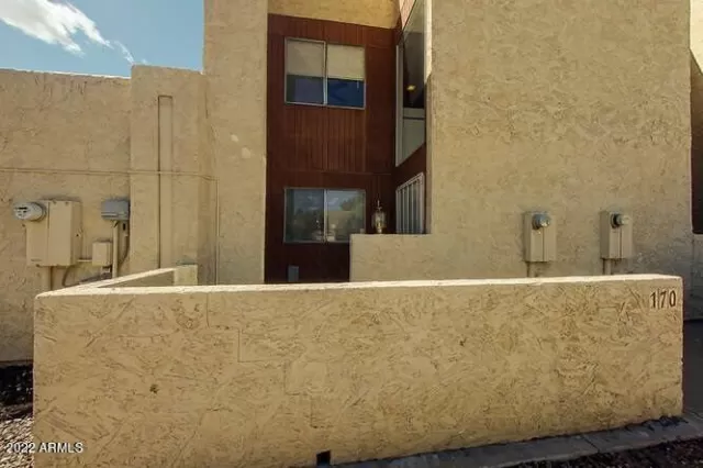 MLS: 6365972 Condo For Sale