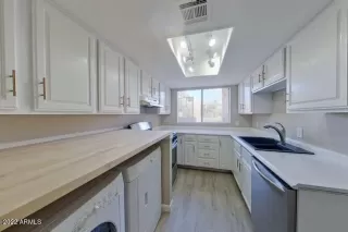 Photo #1: 6365972 Listing 