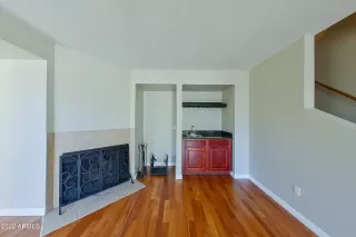 Photo #3: 6365980 Listing