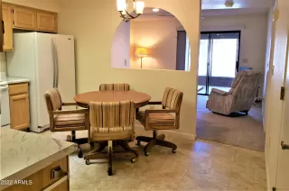 Photo #5: 6366002 Listing